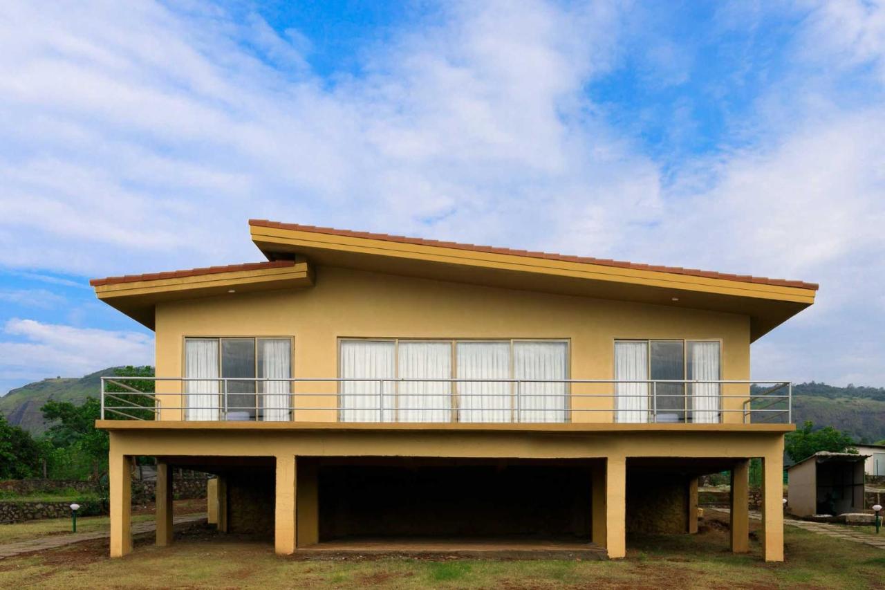 Stayvista'S Shivom Villa 2 - A Serene Escape With Views Of The Valley And Lake 로나발라 외부 사진