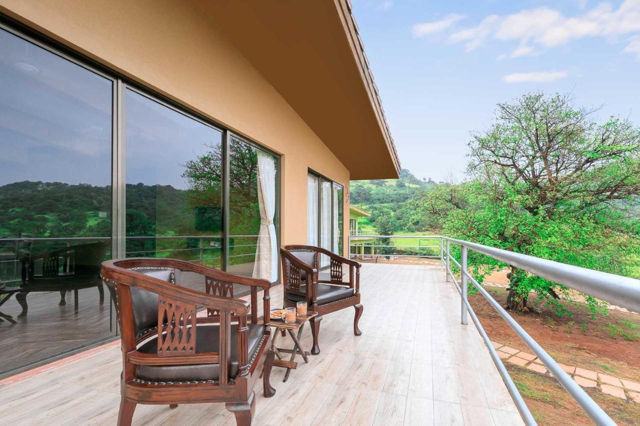 Stayvista'S Shivom Villa 2 - A Serene Escape With Views Of The Valley And Lake 로나발라 외부 사진